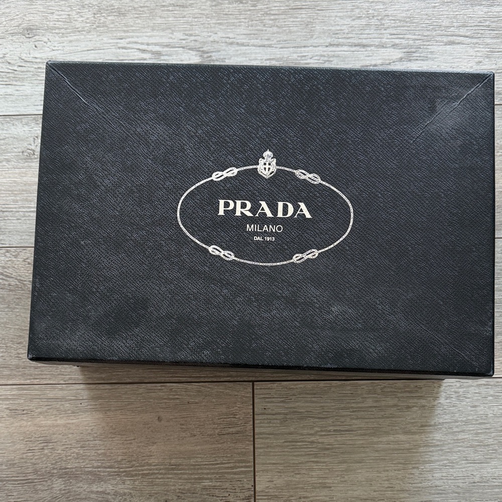 PRADA BURGUNDY HEELS - Picture 2 of 11